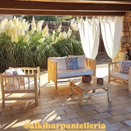 Dammuso Alkibar Apartmán *